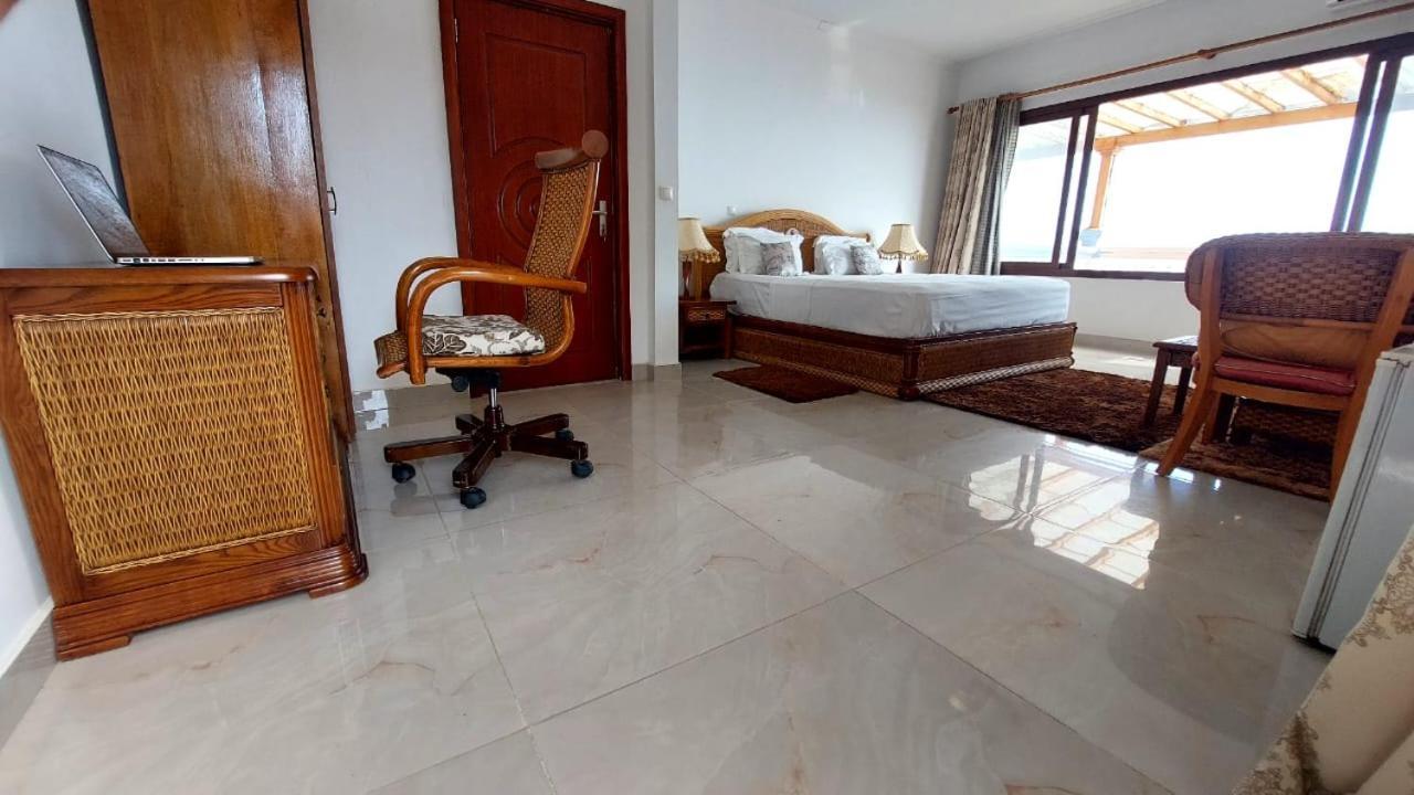 Hotel Residencial Ramire-Tour Benguela Экстерьер фото